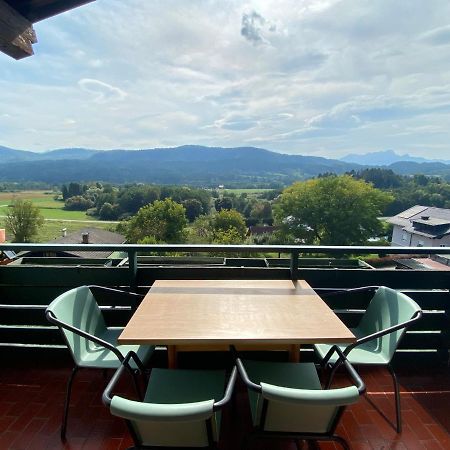 Velden Living Apartments - Schiefling Panorama シーフリング・アム・ゼー エクステリア 写真