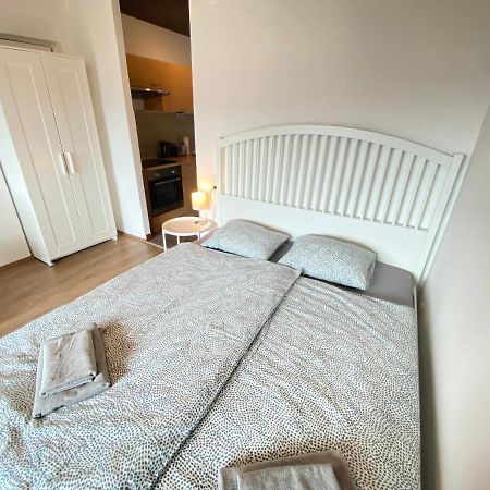 Velden Living Apartments - Schiefling Panorama シーフリング・アム・ゼー エクステリア 写真