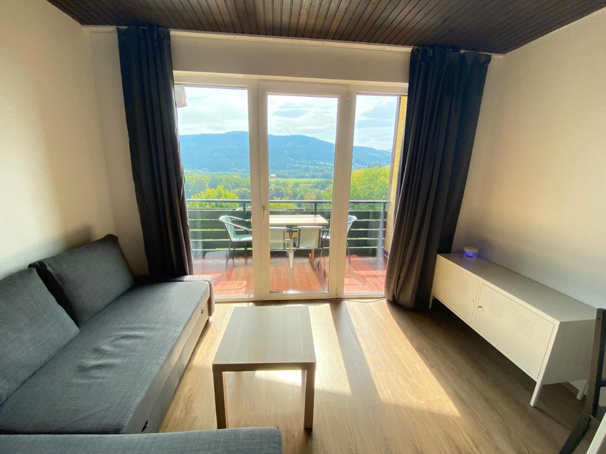 Velden Living Apartments - Schiefling Panorama シーフリング・アム・ゼー エクステリア 写真