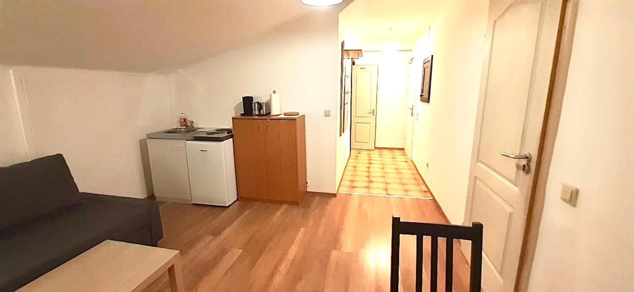 Velden Living Apartments - Schiefling Panorama シーフリング・アム・ゼー エクステリア 写真